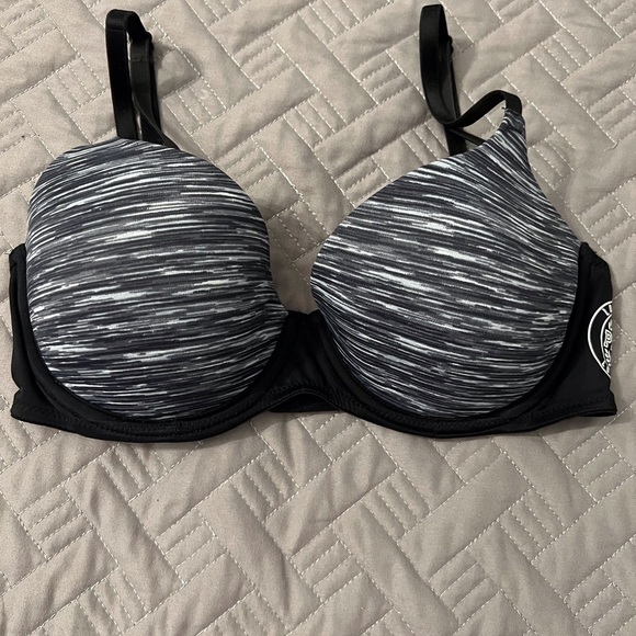 PINK Victoria's Secret Other - Victoria Secret PINK bra